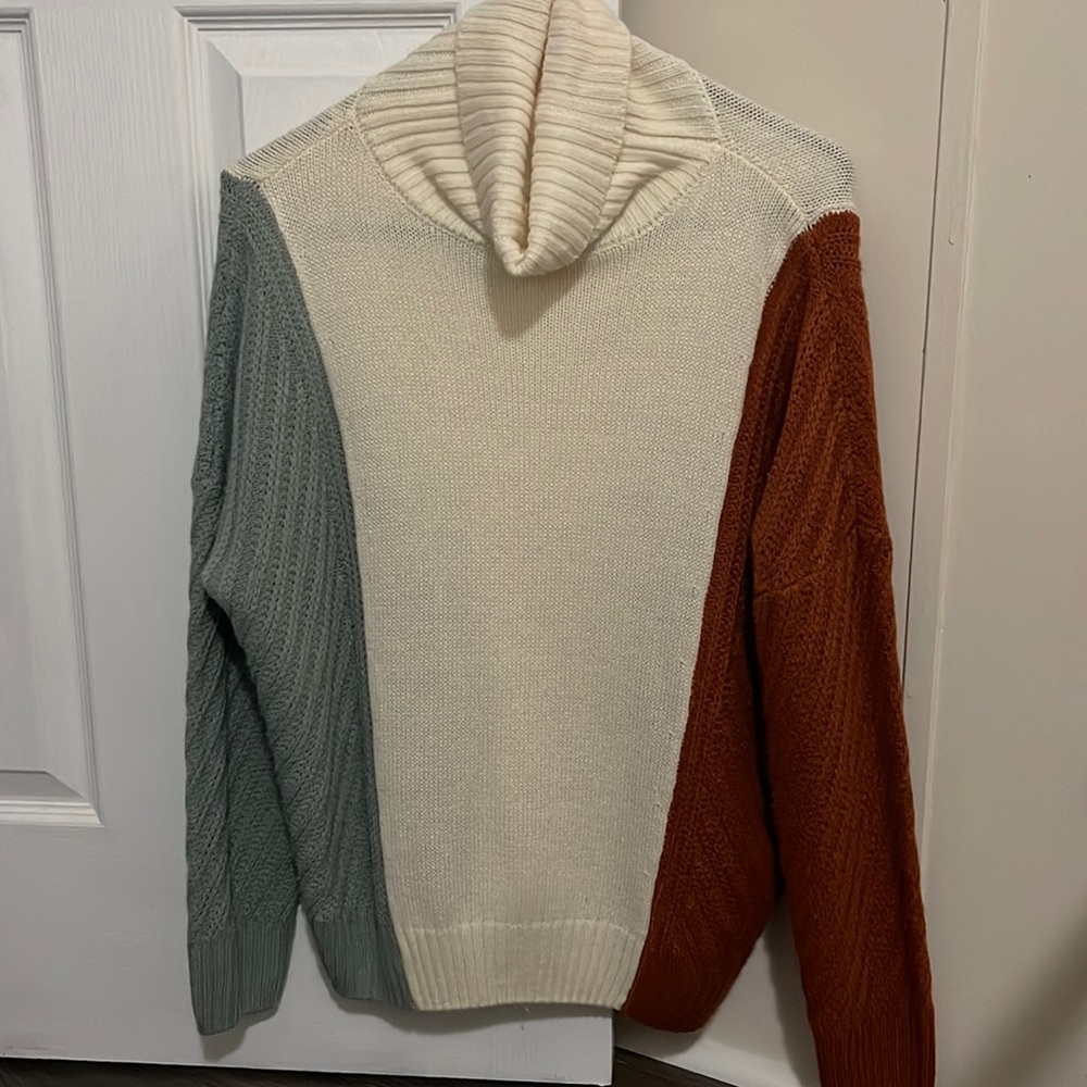 Pink Lily Colorblock Sweater